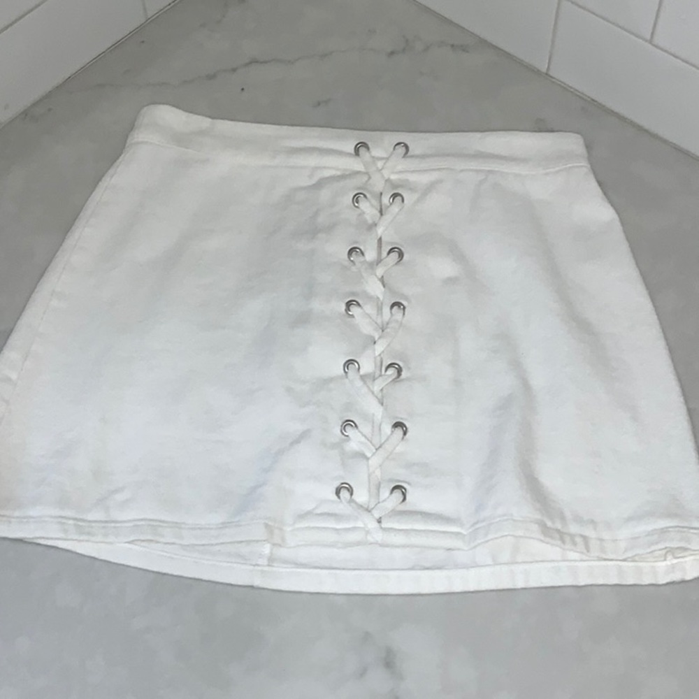 Fantastic Fawn white braid mini skirt